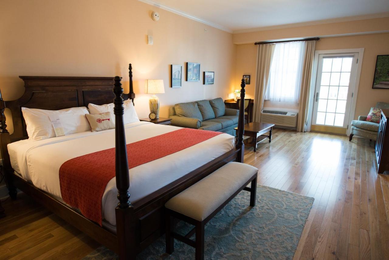 Mills Park Hotel Yellow Springs ภายนอก รูปภาพ
